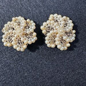 Vintage Large Faux Pearl Cluster Clip Earrings